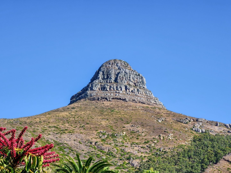 5 Bedroom Property for Sale in Fresnaye Western Cape